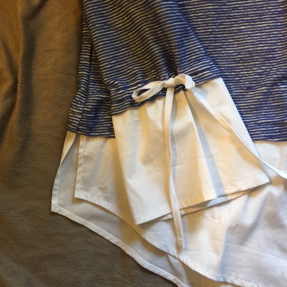 Striped Layered Sweater - Picture 3 of 6